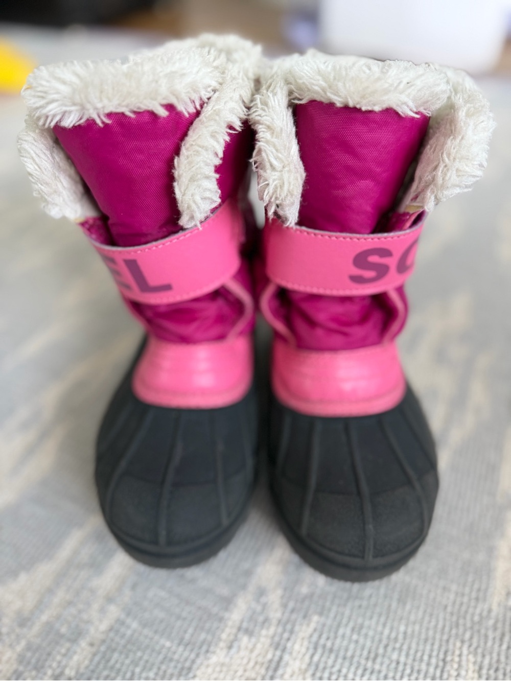 Sorel Girls' Winter Snow Boots with Faux Fur Trim Size 13
